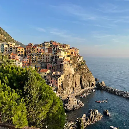 Salty Dreams * Manarola
